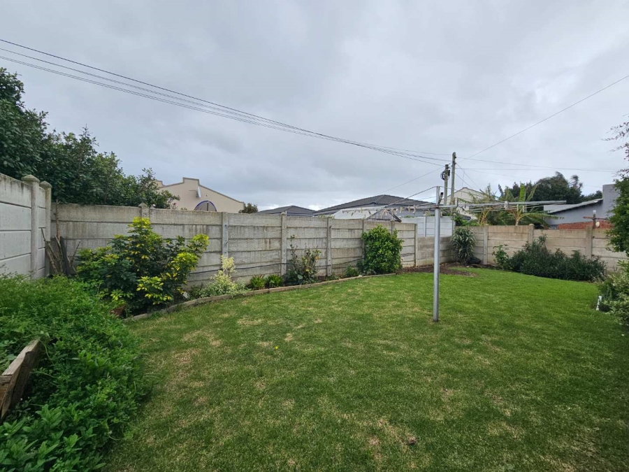 3 Bedroom Property for Sale in Jeffreys Bay Central Eastern Cape